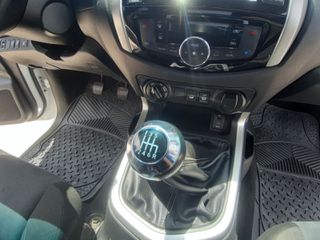 Nissan Navara 2019-thumb-23
