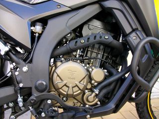 Voge 300 RALLY 2025-thumb-9