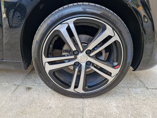 Peugeot 208 2016 GT LINE-thumb-4