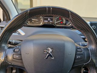 Peugeot 208 2016 GT LINE-thumb-10