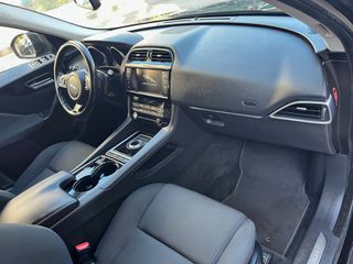 Jaguar F-Pace 2017 2.0 DIESEL 4X4-thumb-18