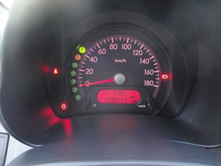 Nissan Pixo 2010 ΠΡΟΣΦΟΡΑ ΑΠΟ €8.500 ΤΩΡΑ €7.500 AYTOMATO 1.000cc 70Ps.-thumb-24