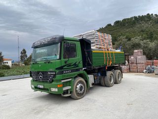 Ανατροπή Mercedes-Benz 2002 Actros 3343