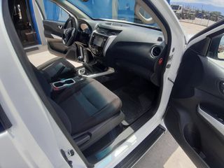 Nissan Navara 2019-thumb-19