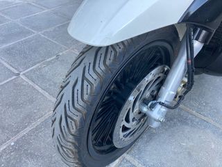 Piaggio Beverly 300i 2020-thumb-2