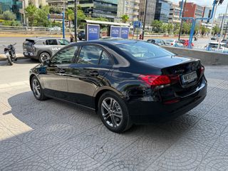 Mercedes-Benz A 250 2020-thumb-2