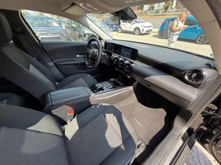 Mercedes-Benz A 250 2020-thumb-5