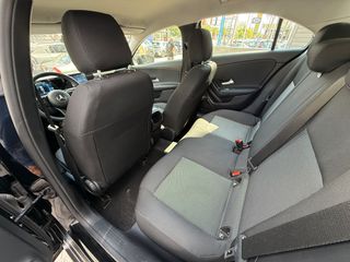 Mercedes-Benz A 250 2020-thumb-8