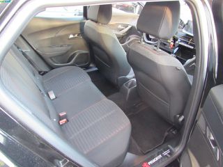 Peugeot 2008 2020 1.5cc-DIESEL-ACTIVE-thumb-13