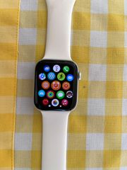 Apple Watch SE Nike 44mm • Κουτί + Φορτιστής + 3 λουράκια • Άριστο
