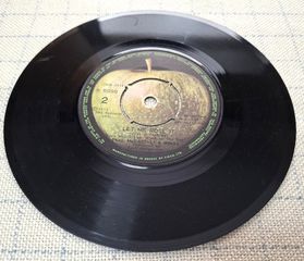 Paul McCartney & Wings  – Jet  7'-thumb-1