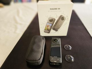 Insta360 X4 Action Camera 8K Λήψης 360° Υποβρύχια με Οθόνη Αφής 2.5" και Wi-Fi