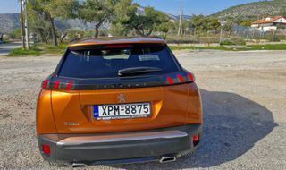 Peugeot 2008 2022 1.2 αυτόματο PURETECH 130hp 8ταχυτητες Style-thumb-6
