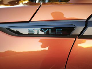Peugeot 2008 2022 1.2 αυτόματο PURETECH 130hp 8ταχυτητες Style-thumb-28