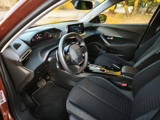 Peugeot 2008 2022 1.2 αυτόματο PURETECH 130hp 8ταχυτητες Style-thumb-51