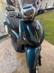 Piaggio Beverly 300 2022-thumb-13