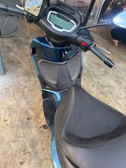 Piaggio Beverly 300 2022-thumb-15