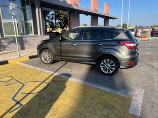 Ford Kuga 2018 Vignale-thumb-8