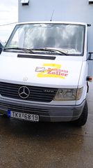 Closed Box Trailer Mercedes-Benz 2001 412 sprinter
