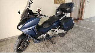 Honda Forza 750 2021