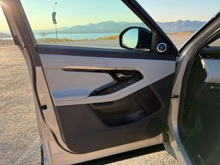 Land Rover Range Rover Evoque 2021 SE  R-DYNAMIC-thumb-41