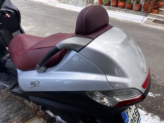 Piaggio MP3 250 LT 2007 MP3 250 LT-thumb-4