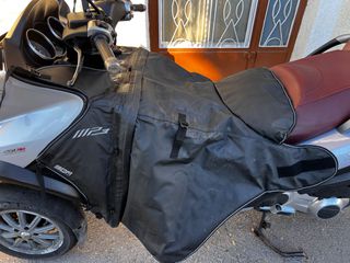 Piaggio MP3 250 LT 2007 MP3 250 LT-thumb-12