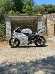 Yamaha YZF - R125 2008