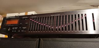 Equalizer YAMAHA  EQ-500