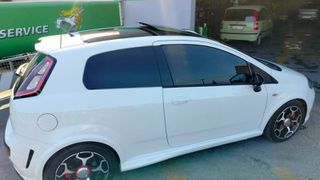 Abarth Punto Evo 2012-thumb-7
