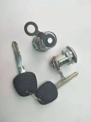 ΑΦΑΛΟΣ ΠΟΡΤΑΣ ΔΕ ΜΕ ΚΛΕΙΔΙ TOYOTA COROLLA 1997-2002