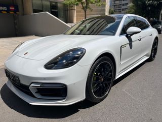 Porsche Panamera 2021 4S E-HYBRID 560PS FACELIFT PANO MATRIX