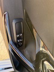 Peugeot 208 2016 1.2 PURETECH 82 STYLE-thumb-10