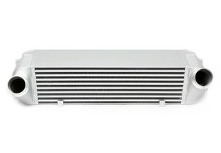 Κιτ intercooler κατάλληλο για BMW 1er Serie F20/21, 2er Serie F22/23, 3er Serie F30/F31/F34, 4er Serie F32/33/36