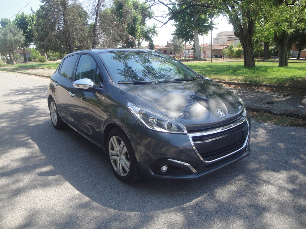 Peugeot 208 2016