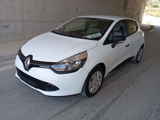 Renault Clio 2016 0 τέλη κυκλοφορίας -προσφορά!