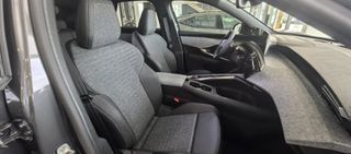 Peugeot 3008 2025 e-210hp (157kW) 73kWh Allure-ΕΤΟΙΜΟΠΑΡΑΔΟΤΟ-thumb-17