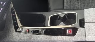 Peugeot 3008 2025 e-210hp (157kW) 73kWh Allure-ΕΤΟΙΜΟΠΑΡΑΔΟΤΟ-thumb-13