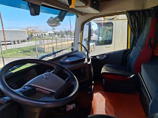 Volvo 2019 460 EURO 6d-thumb-6
