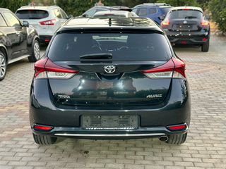 Toyota Auris 2017 1.6 D-4D EXECUTIVE-thumb-7