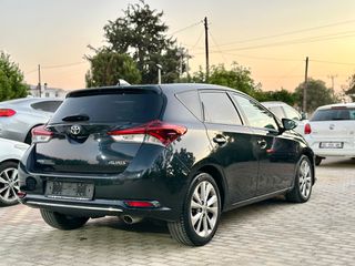 Toyota Auris 2017 1.6 D-4D EXECUTIVE-thumb-8