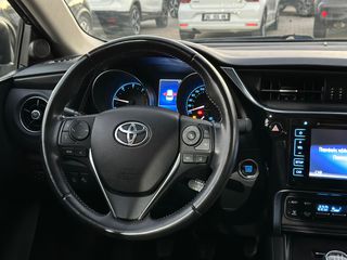 Toyota Auris 2017 1.6 D-4D EXECUTIVE-thumb-17