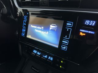 Toyota Auris 2017 1.6 D-4D EXECUTIVE-thumb-29