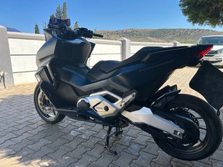 Honda Forza 750 2022-thumb-2