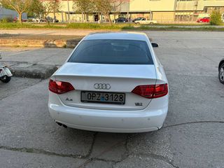Audi A4 2010 1.8 TFSI-thumb-1
