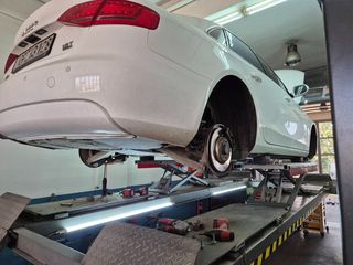 Audi A4 2010 1.8 TFSI-thumb-18