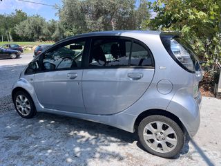 Citroen C-Zero 2012 Tendance-thumb-8