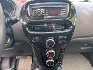 Citroen C-Zero 2012 Tendance-thumb-16