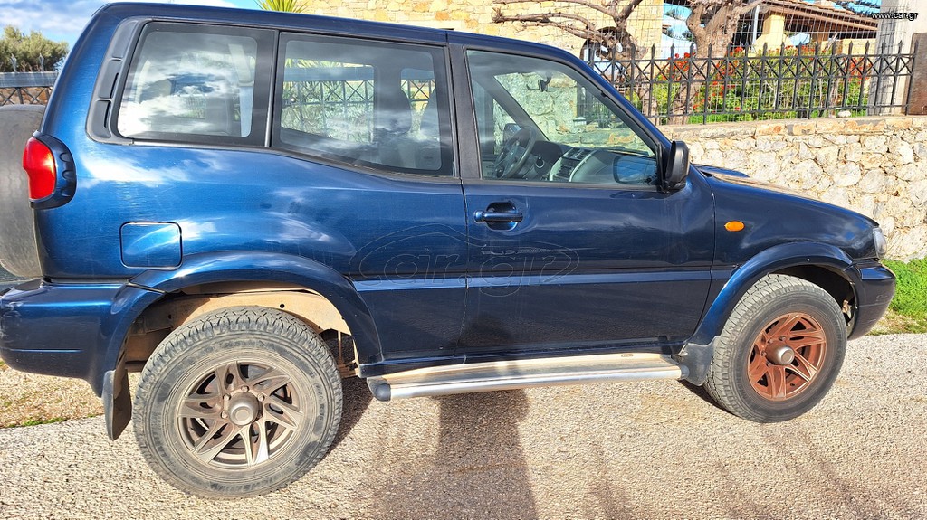 Nissan Terrano 2005 TERRANO2