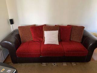3 + 1 seats leather couch with extension (3θέσιος δερμάτινος καναπές με επέκταση)